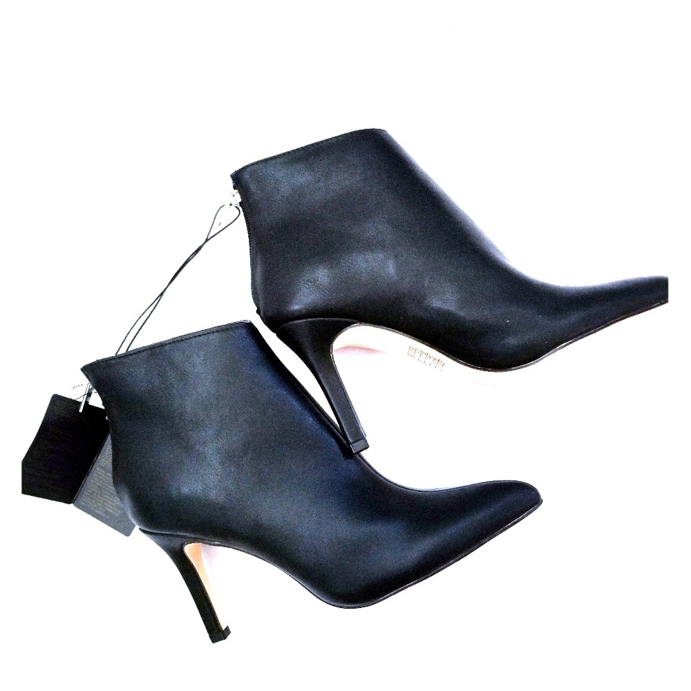 Forever 21 heel booties